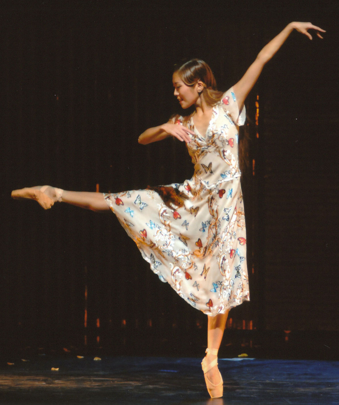 Ayumi Babasaki tanzt „Tanka“